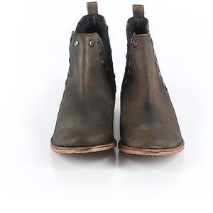 COPY - Muse and cloud woman’s ankle boots size 11